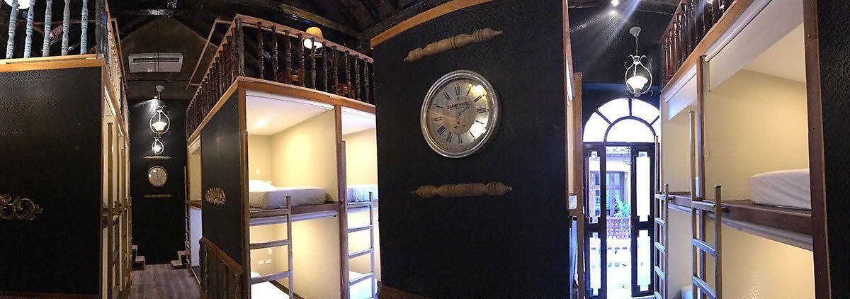 The Clock & Hostal Cartagena