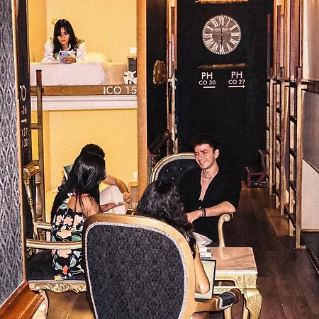 The Clock & Hostal Cartagena