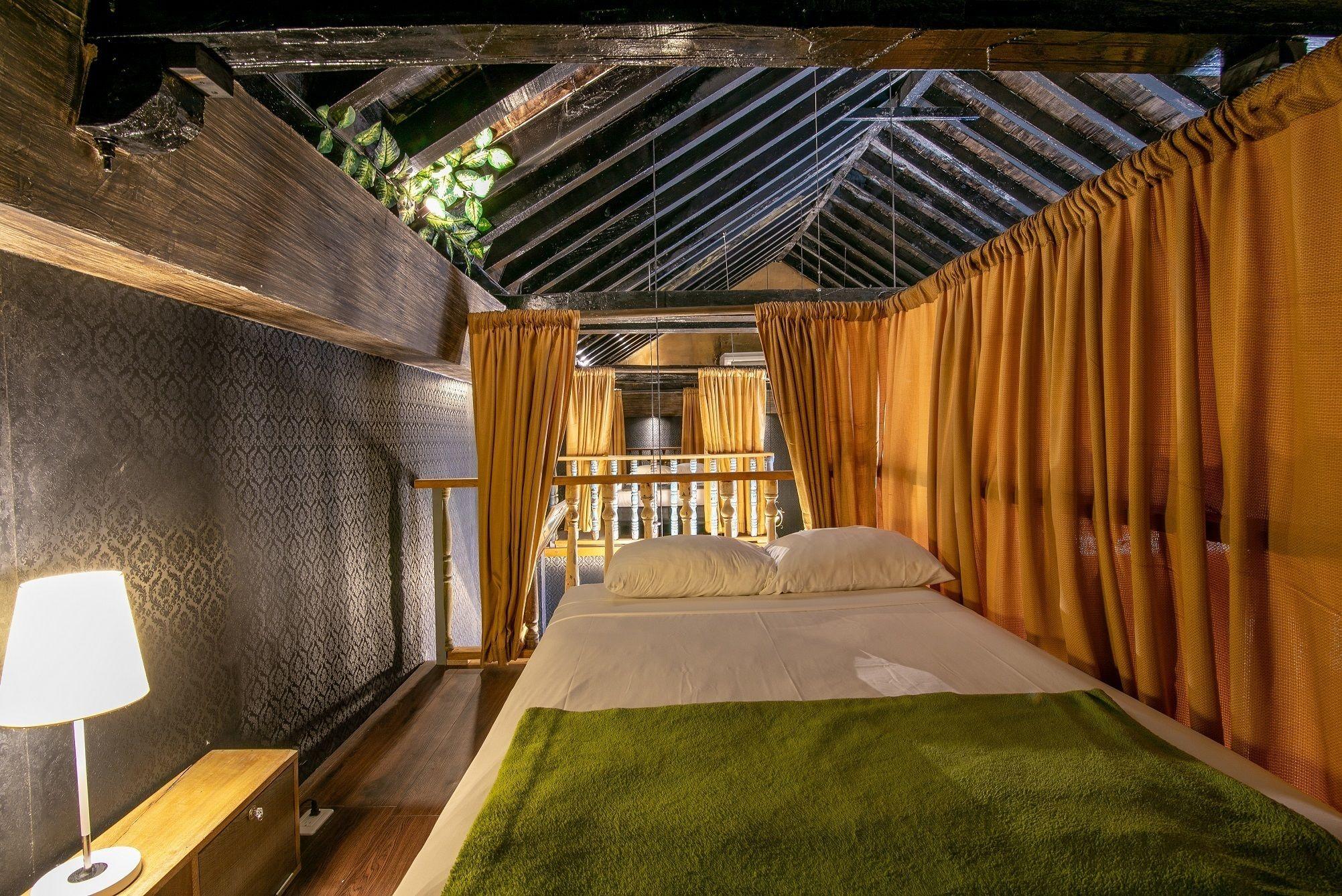 Hostal The Clock & Cartagena