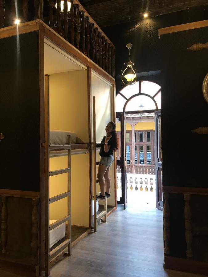 The Clock & Hostal Cartagena